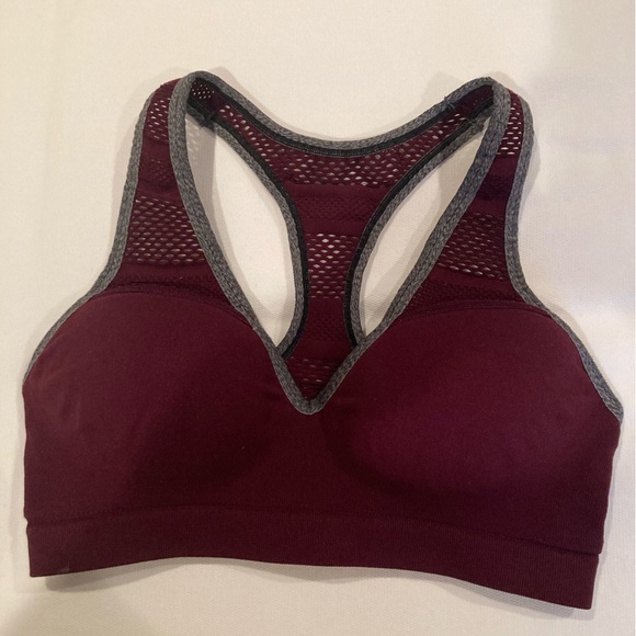 PINK Victoria’s Secret Sports Bra - Picture 2 of 7